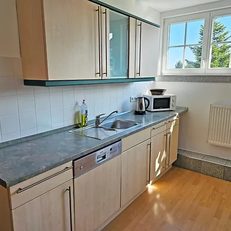 Maria - Chippendale Apartment *